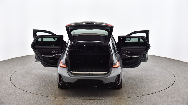 Bild 11: BMW 330e xDrive Touring