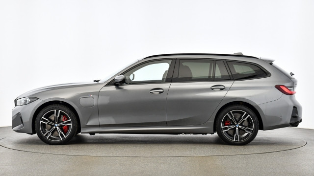 Bild 8: BMW 330e xDrive Touring