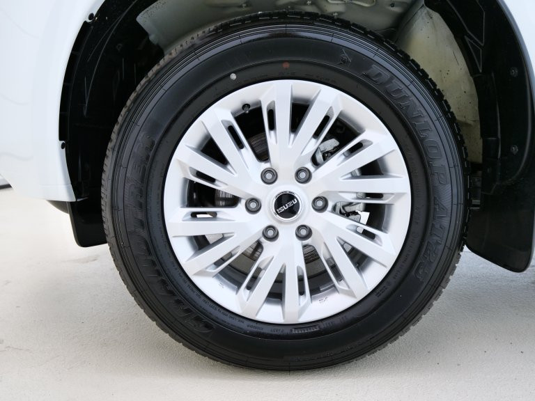 Bild 6: Isuzu D-MAX Double Cab 4x4 LSE