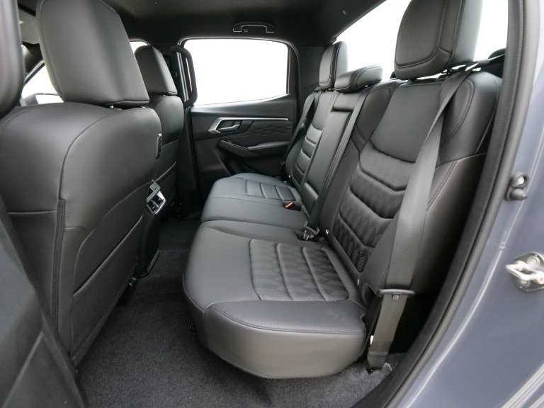 Bild 10: Isuzu D-MAX Double Cab 4x4 LSE