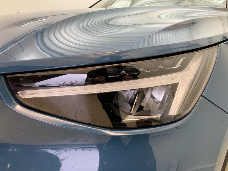 Bild 11: VOLVO PKW XC40 Plus, B4 AWD Mi