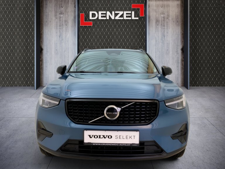 Bild 12: VOLVO PKW XC40 Plus, B4 AWD Mi