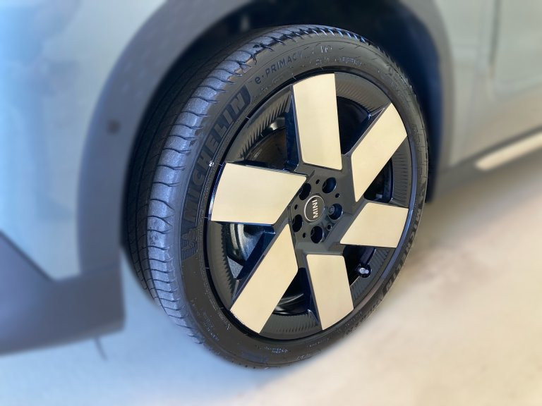 Bild 4: Mini Countryman SE ALL4 U25 XE2