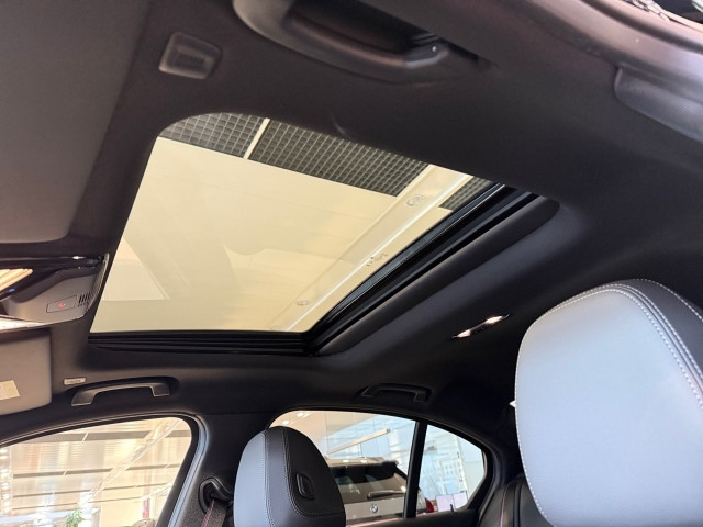 Bild 13: BMW 330e xDrive Limousine MX G20