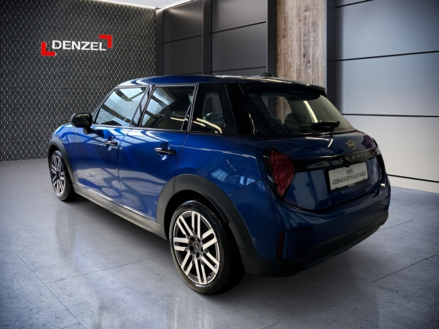 Bild 2: Mini Mini C 5-Türer F65