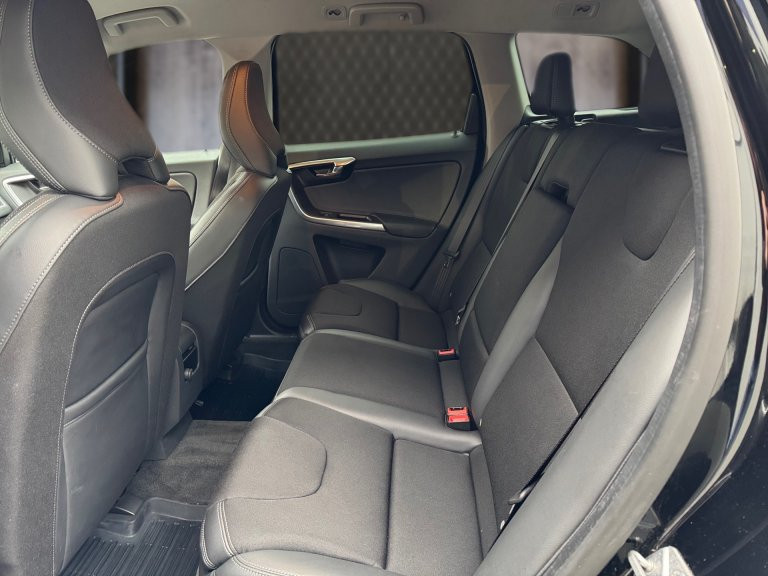 Bild 8: VOLVO PKW XC60 D4 Kinetic AWD