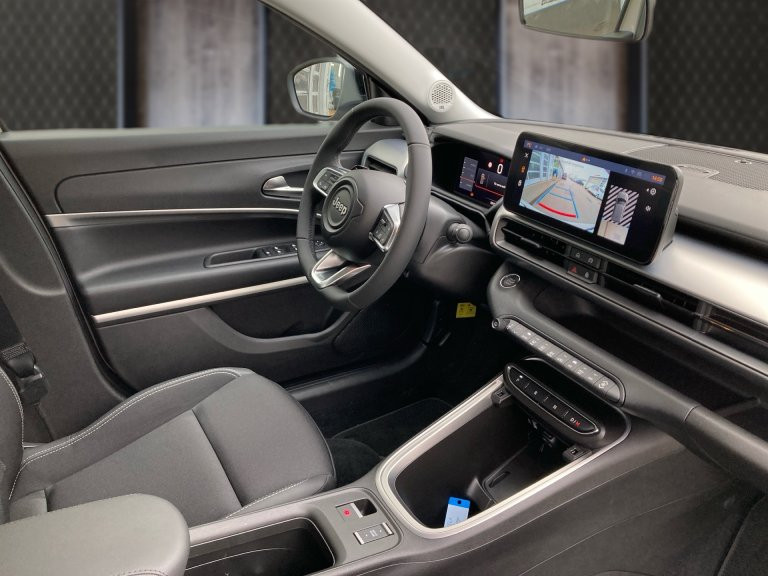 Bild 5: Jeep Avenger 1.2 e-Hybrid Altitude e-DCT6