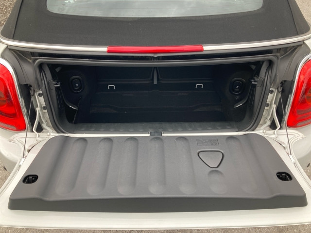 Bild 9: Mini Cooper Cabrio R57