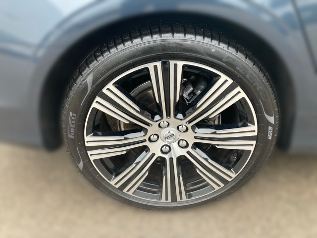 Bild 4: VOLVO PKW S90 T8 AWD RechargePHEV Ultimate Bright