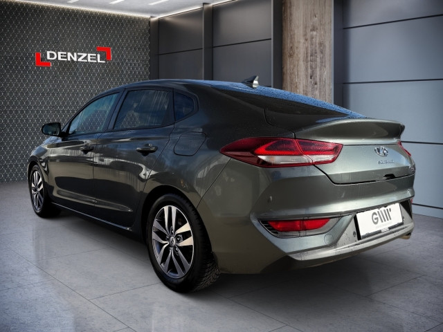 Bild 2: Hyundai i30 Fastback 1,0 T-G