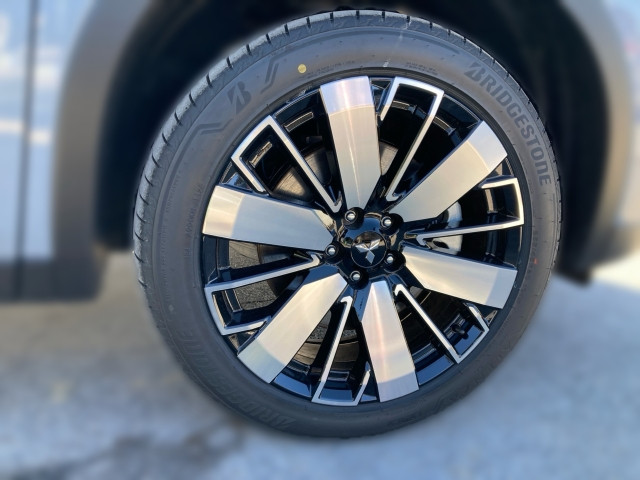 Bild 4: Mitsubishi Outlander PHEV 2,4 4WD Intense AT 25