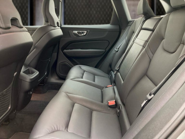 Bild 8: VOLVO PKW XC60 D5 AWD INS