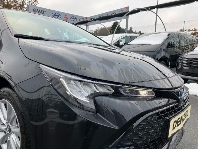 Bild 11: Toyota Corolla 1,8l Hybrid TS Active