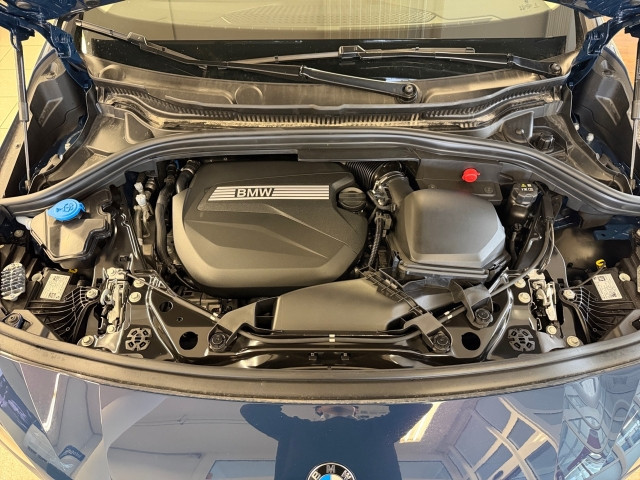 Bild 13: BMW 218d Active Tour B47