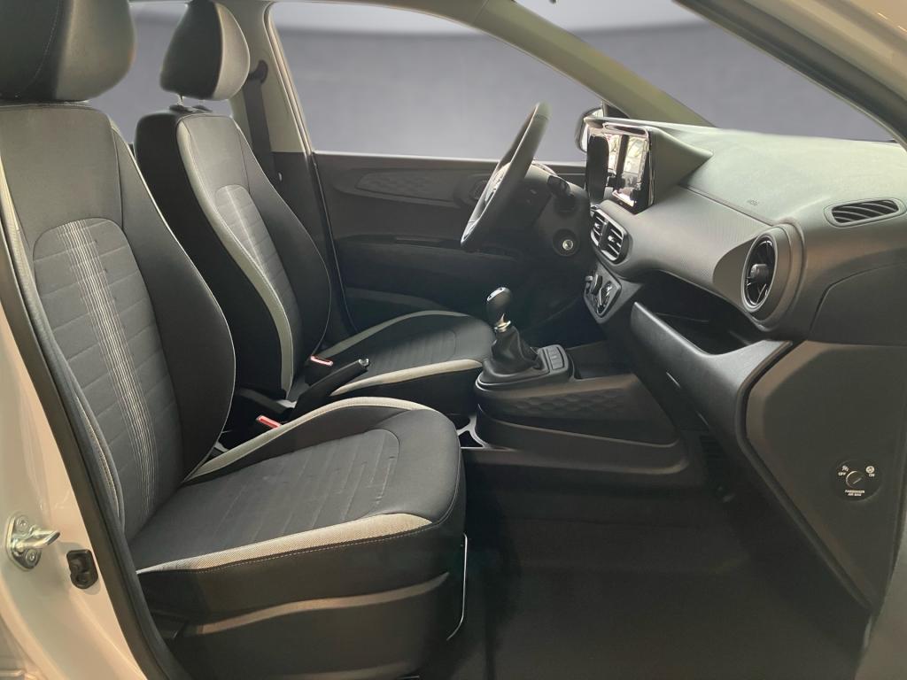 Bild 10: Hyundai i10 4-Sitzer Jubile 1.0
