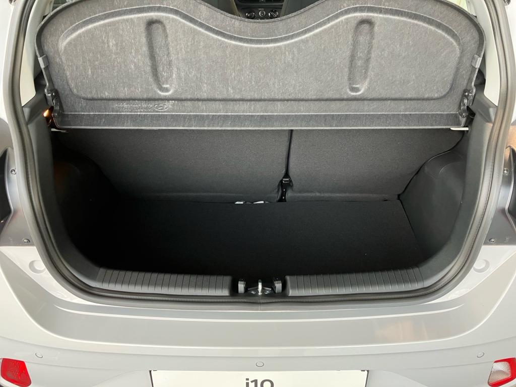 Bild 12: Hyundai i10 4-Sitzer Jubile 1.0