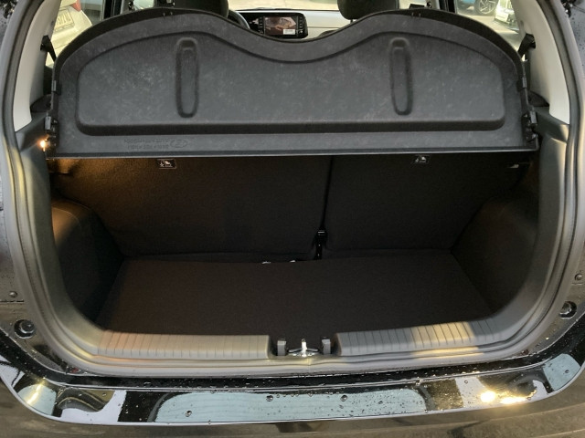 Bild 9: Hyundai i10 4-Sitzer Jubile 1.0