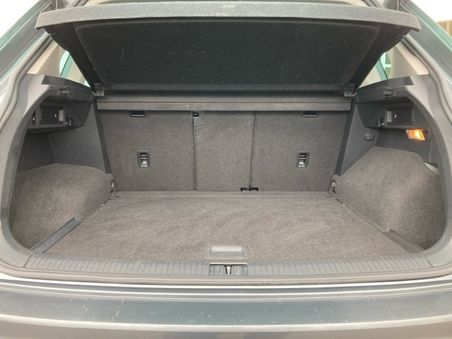 Bild 9: VW Tiguan 2,0 TDI SCR 4