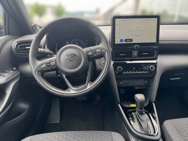 Bild 4: Toyota Yaris Cross Active Drive + Safety Paket