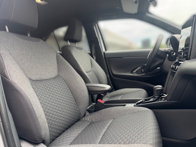 Bild 6: Toyota Yaris Cross Active Drive + Safety Paket