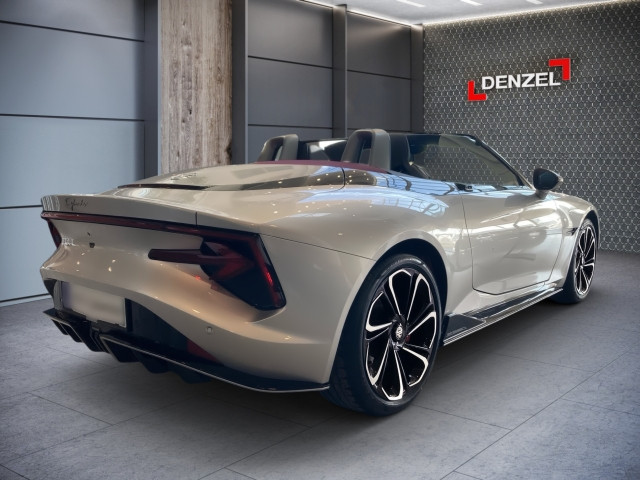 Bild 7: MG Cyberster GT ALC Grau/Schwarz + Rotes Dach