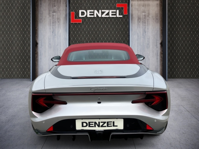 Bild 9: MG Cyberster GT ALC Rot/Schwarz + Rotes Dach