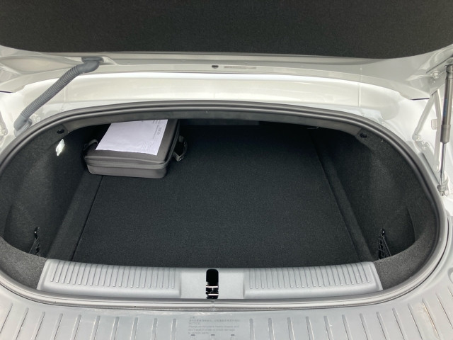 Bild 8: MG Cyberster GT ALC Rot/Schwarz + Rotes Dach