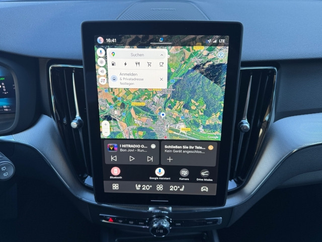 Bild 7: VOLVO PKW XC60 Black Edition Plus, T6 AWD Plug-in Hybrid, Elektrisch/B