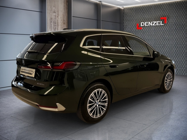 Bild 3: BMW 230e xDrive Active Tourer U06 XB2