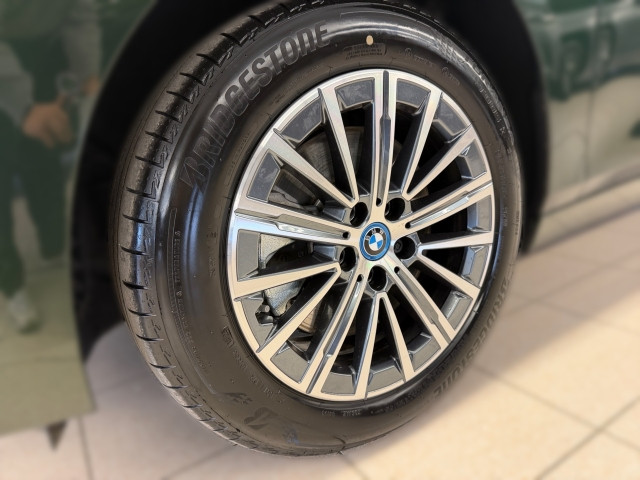 Bild 4: BMW 230e xDrive Active Tourer U06 XB2