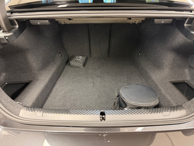 Bild 9: BMW 520d xDrive Limousine G60 B47