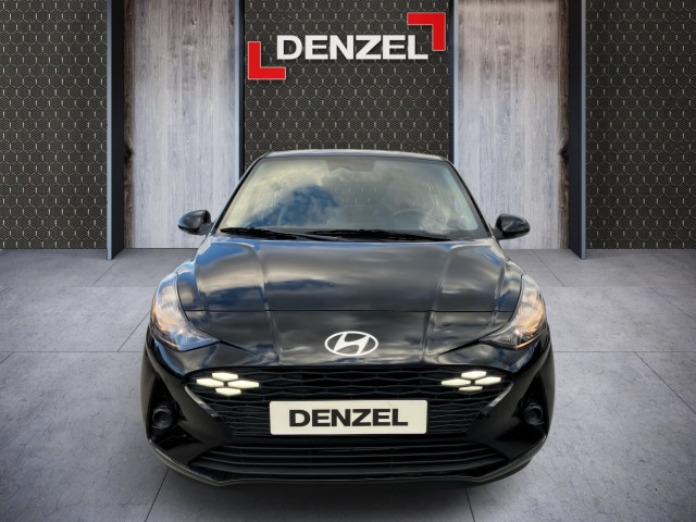 Bild 3: Hyundai i10 4-Sitzer Jubile 1.0