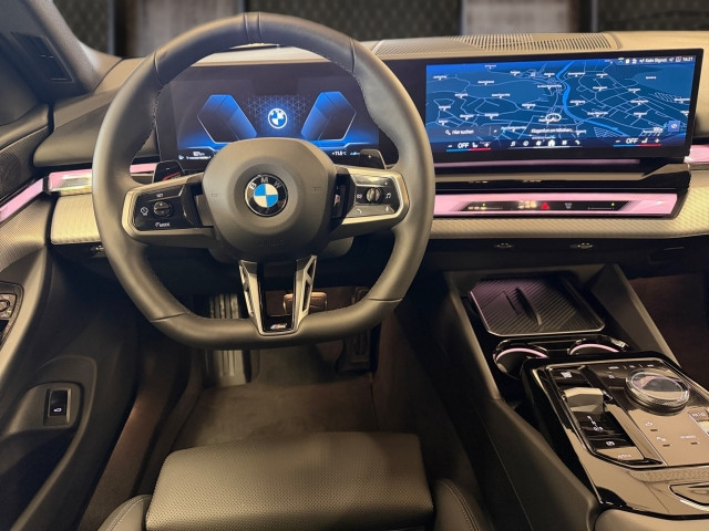 Bild 6: BMW 520i Touring