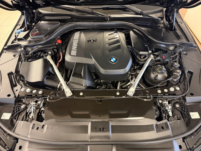 Bild 13: BMW 520i Touring