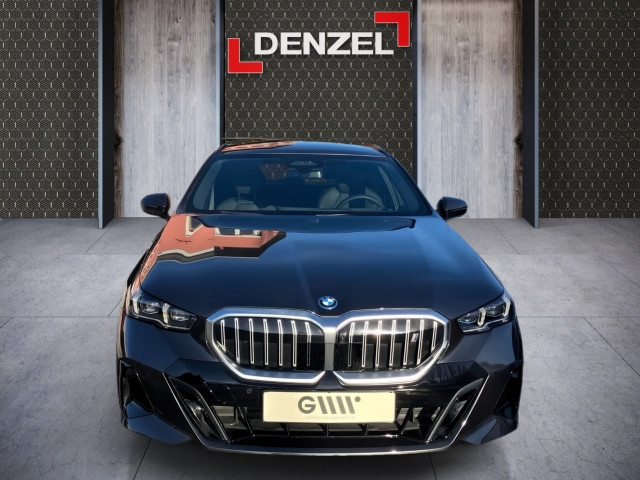 Bild 12: BMW i5 xDrive40 Touring