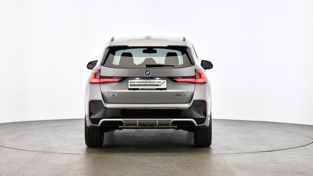Bild 10: BMW X1 sDrive18i U11 B38