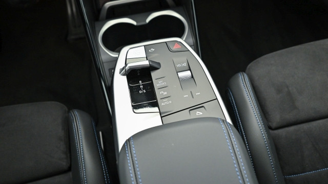 Bild 3: BMW X1 sDrive18i U11 B38