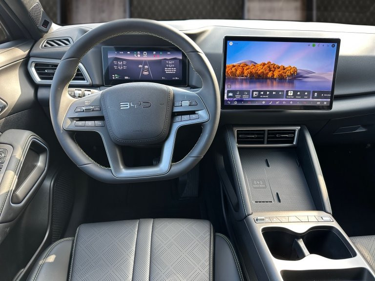 Bild 6: BYD ATTO 2 DM-i Boost