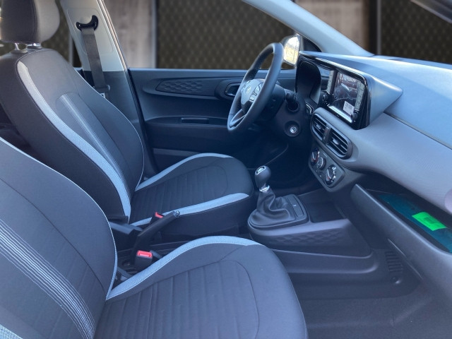 Bild 5: Hyundai i10 4-Sitzer Jubile 1.0