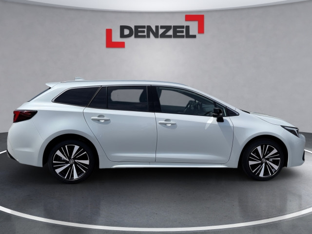 Bild 4: Toyota Corolla 1,8 l Hybrid TS,  Teamplayer