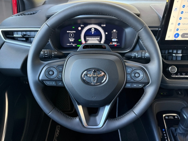 Bild 9: Toyota Corolla 1,8 l Hybrid TS,  Teamplayer