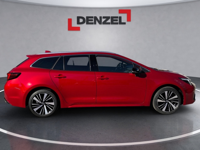 Bild 4: Toyota Corolla 1,8 l Hybrid TS,  Teamplayer