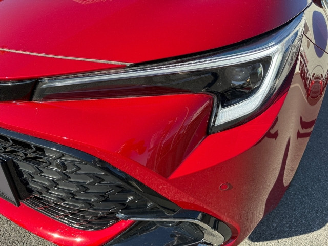 Bild 6: Toyota Corolla 1,8 l Hybrid TS,  Teamplayer