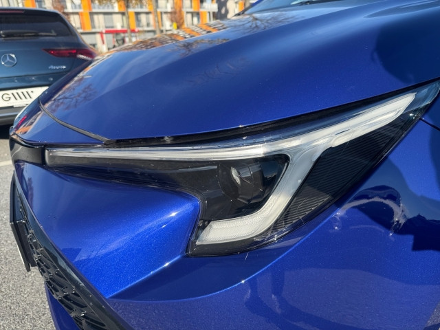 Bild 9: Toyota Corolla 1,8 l Hybrid TS,  Teamplayer