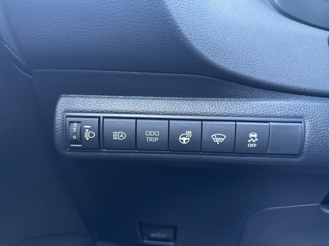 Bild 11: Toyota Corolla 1,8 l Hybrid TS,  Teamplayer