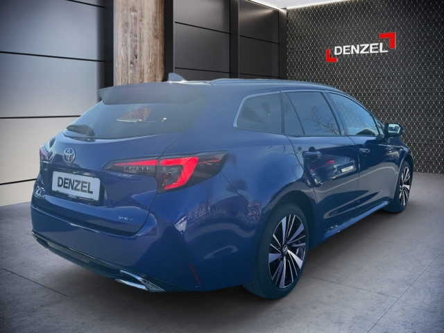 Bild 14: Toyota Corolla 1,8 l Hybrid TS,  Teamplayer