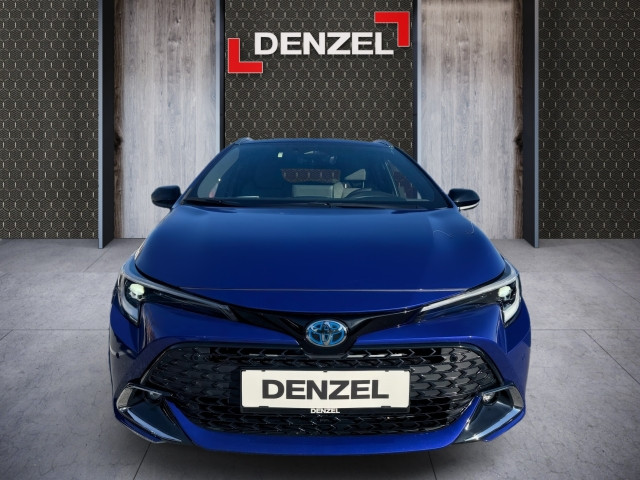 Bild 1: Toyota Corolla 1,8 l Hybrid TS,  Teamplayer