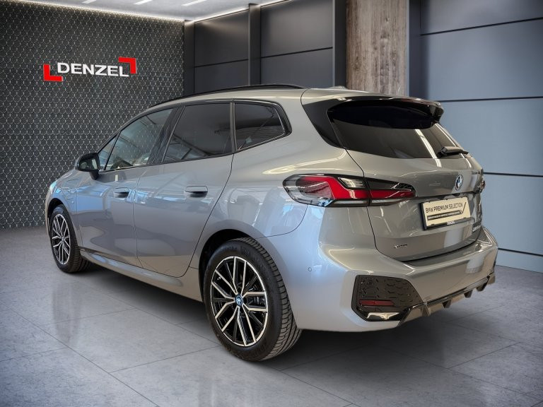 Bild 2: BMW 225e xDrive Active Tourer U06 XBS