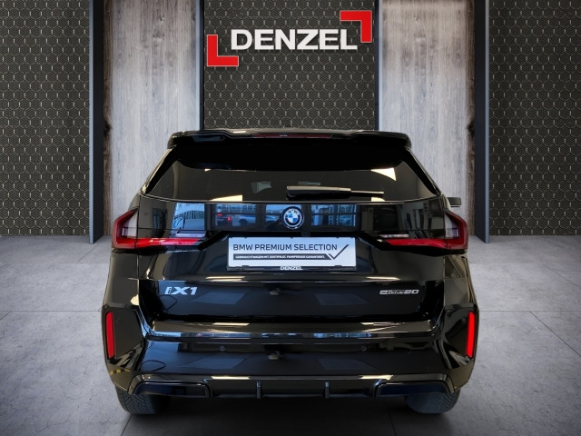 Bild 8: BMW iX1 eDrive20 U11 HB0