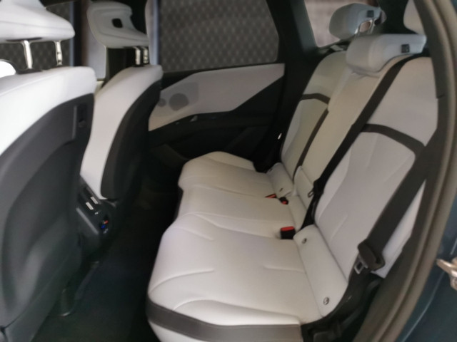 Bild 3: BMW iX3 50 xDrive NA5